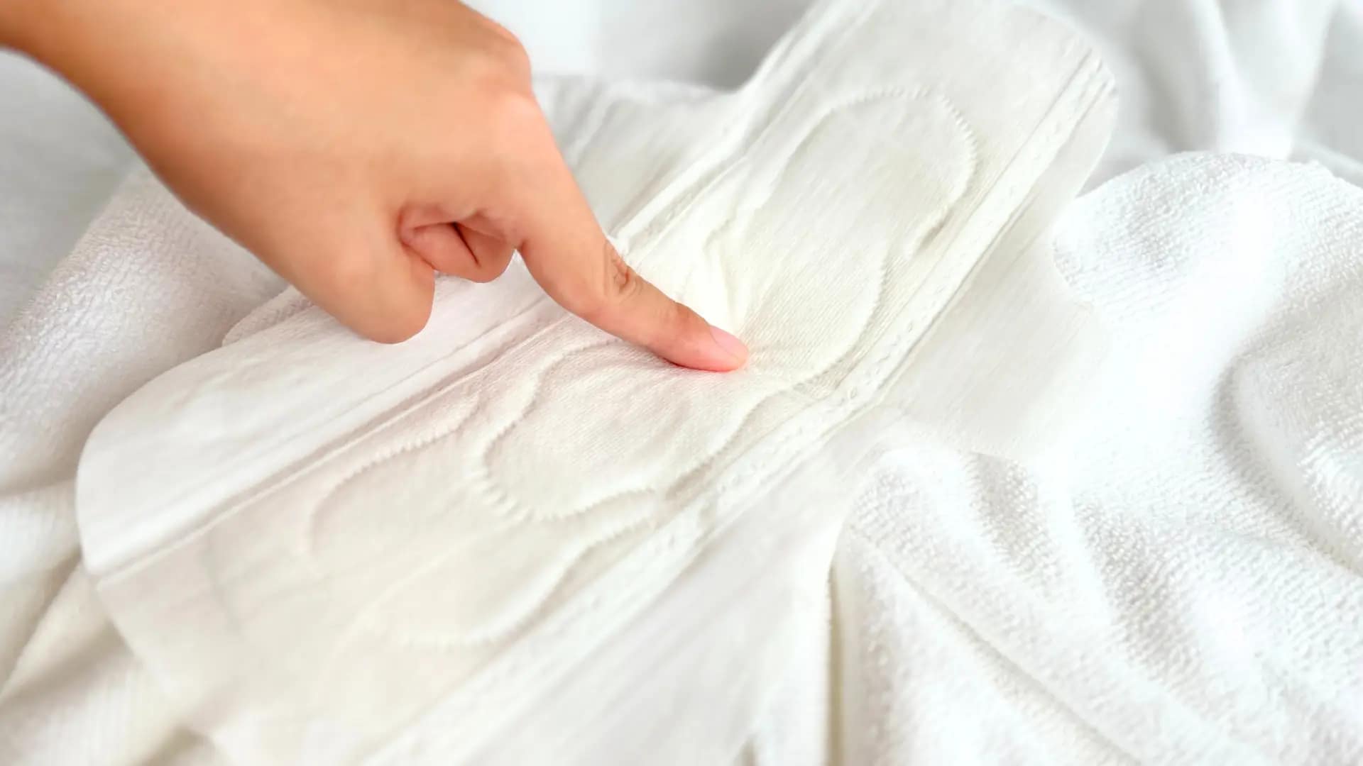 MOMEN Organic Cotton Sanitary Pads